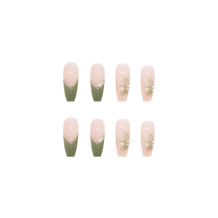Floral Embellished Acrylic Nail Art Extensions