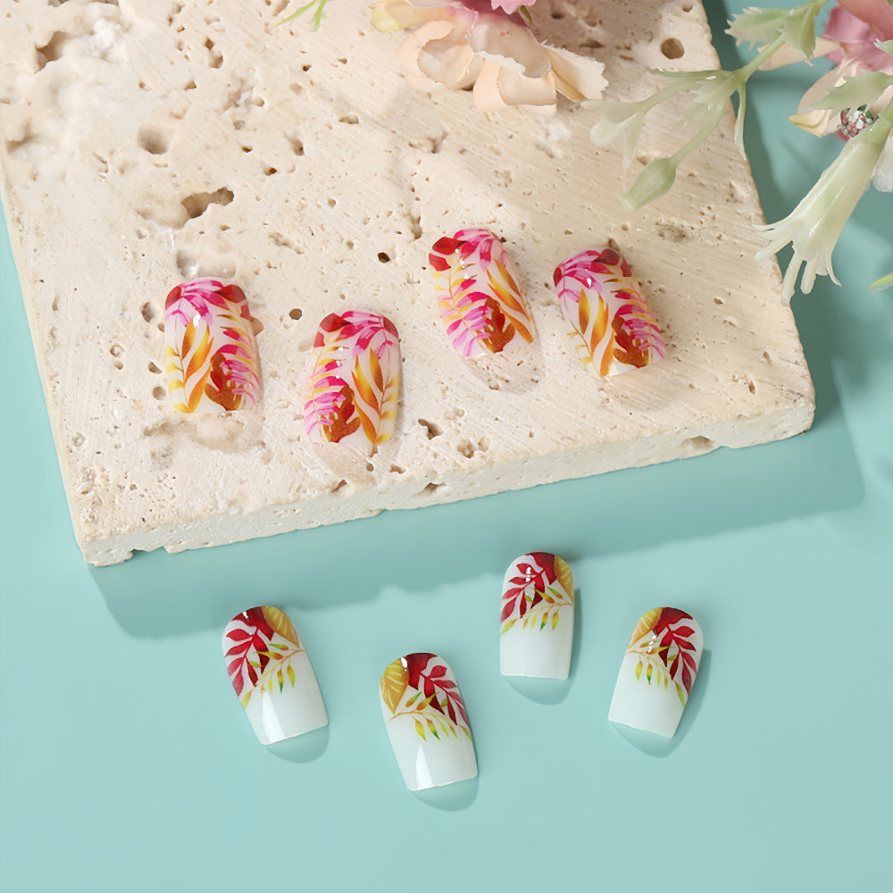 Stylish artificial nails with botanical designs Kalsten