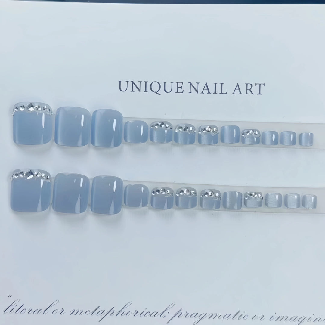Elegant Rhinestone-Embellished Press-On Nails Kalsten