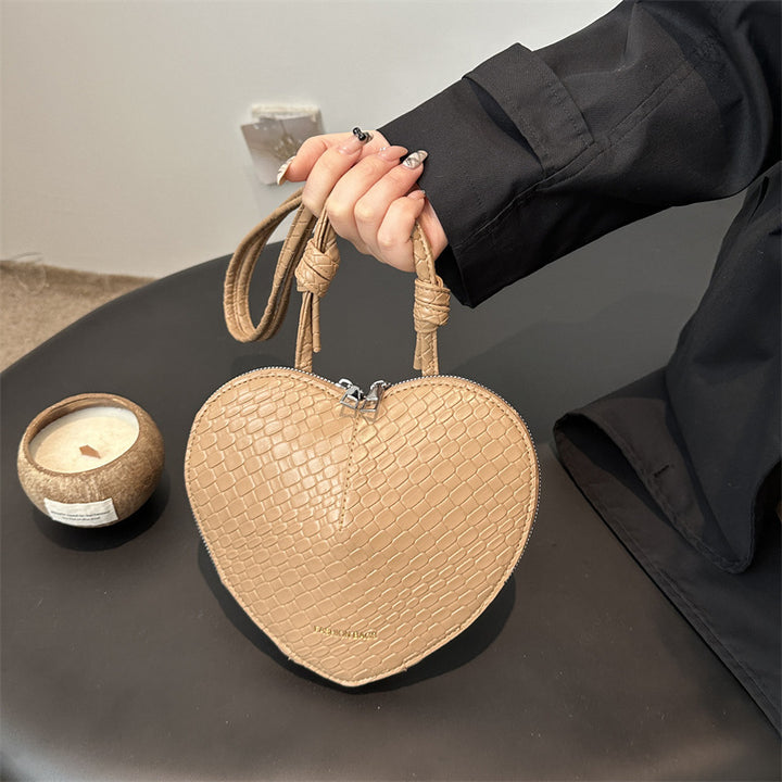 Heart-Shaped Crossbody Handbag Kalsten
