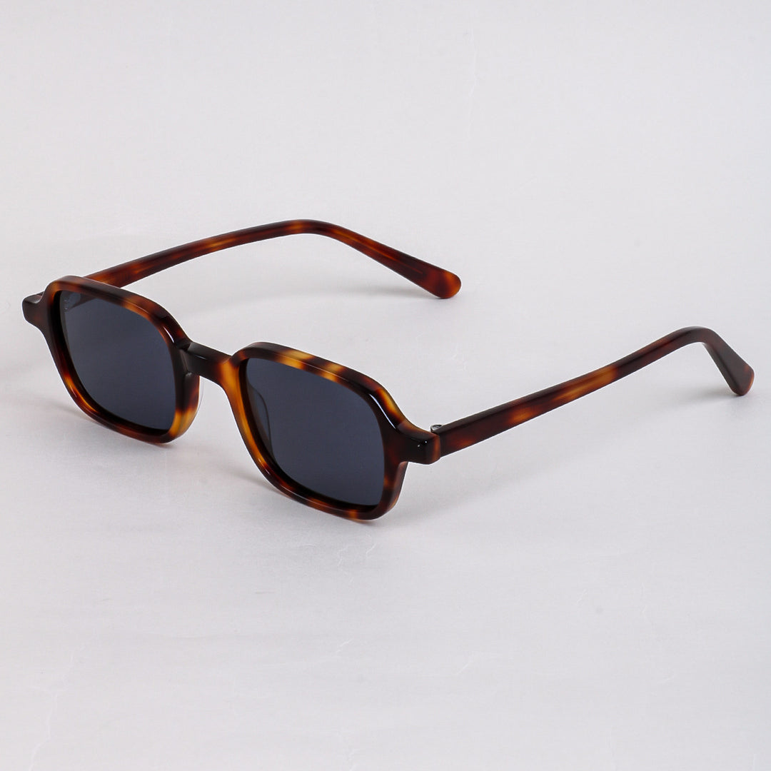 Women's fashionable sunglasses in a unique, contemporary design Kalsten
