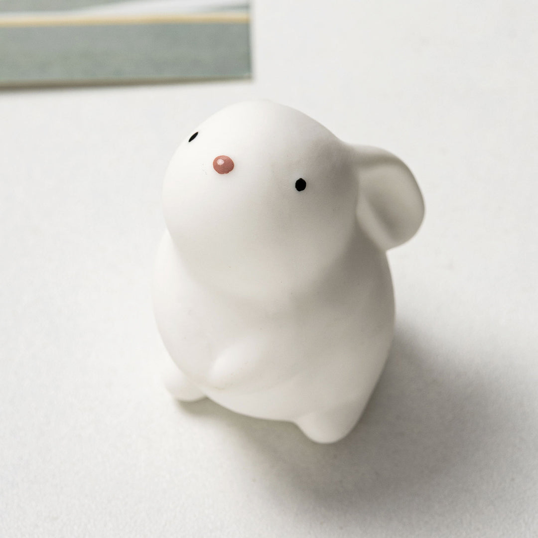 Decorative ceramic figure in rabbit format Kalsten