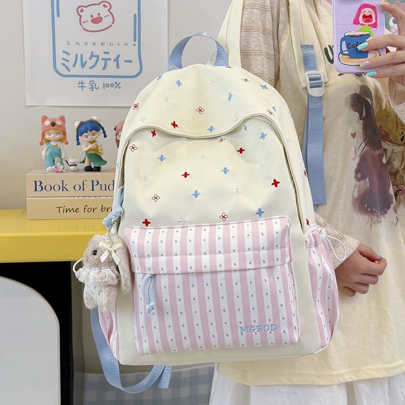 Decorative Floral Embroidered Backpack Kalsten
