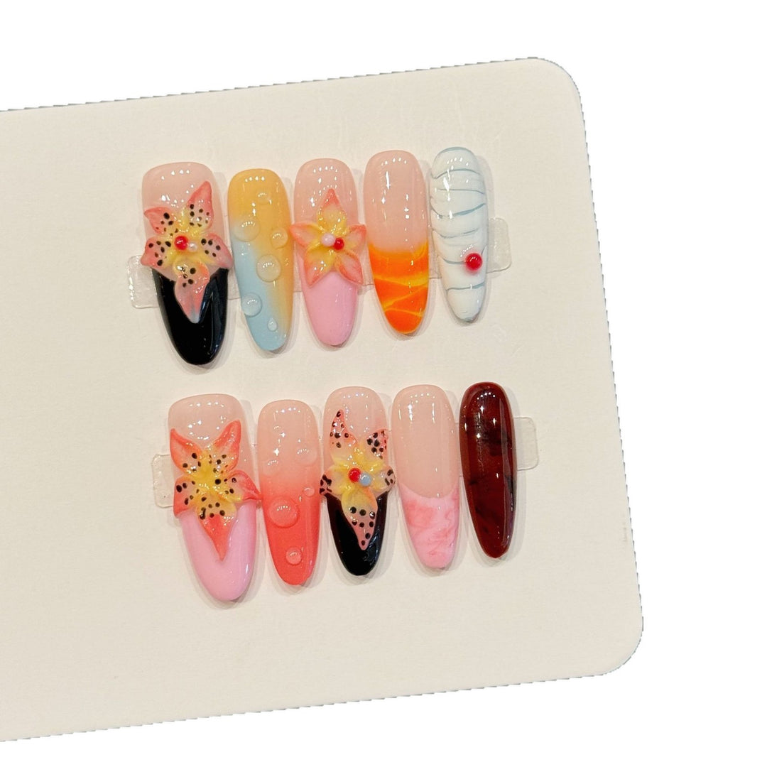 Artistic Press-On Nail Set with Floral Motifs