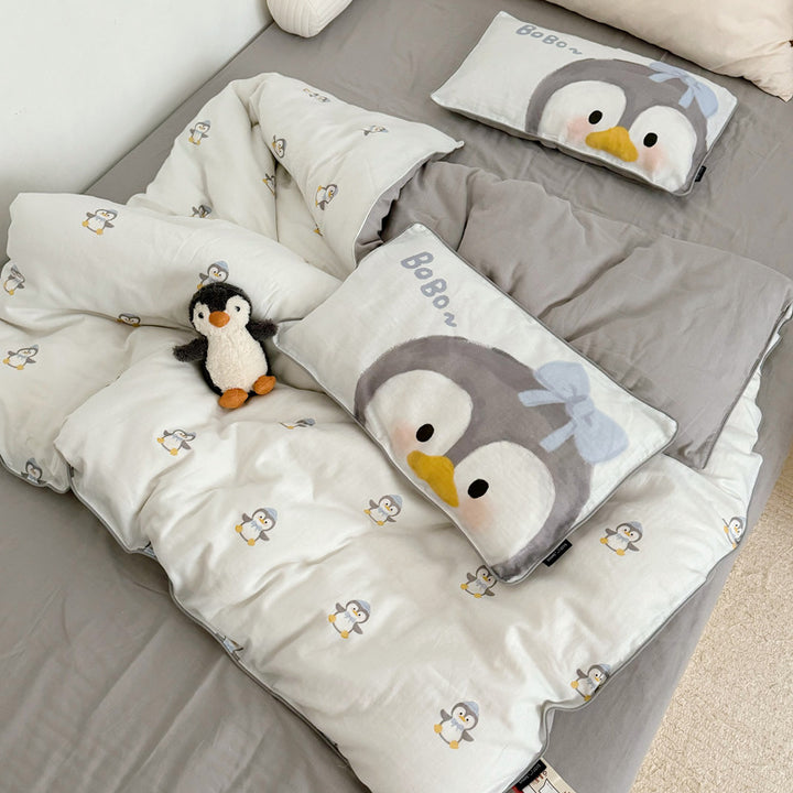 Bedding set with quilted blanket and cute dog designs