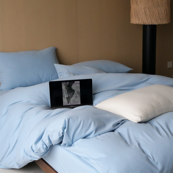 Extra-soft cotton satin duvet cover set with hotel finish and concealed zipper