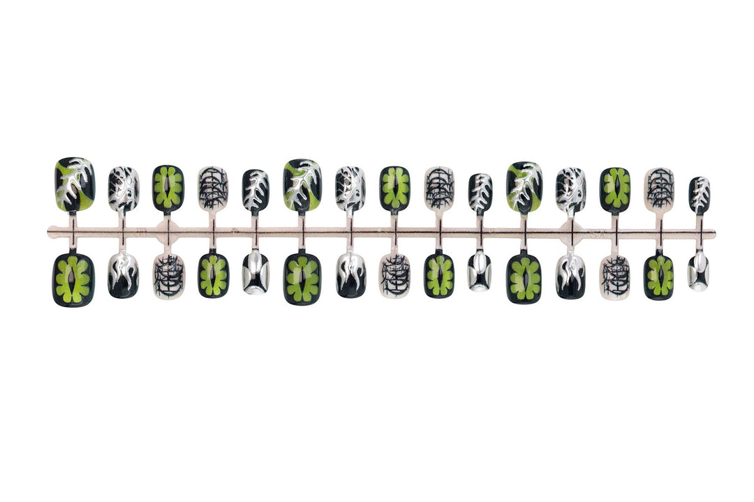 Nail art set with creative, modern designs Kalsten