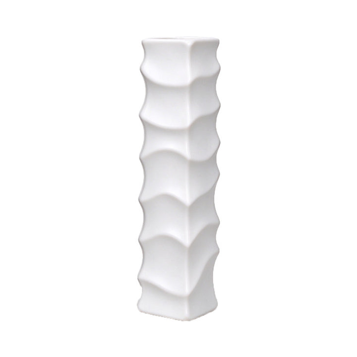 Decorative Slim Wave Vase Kalsten