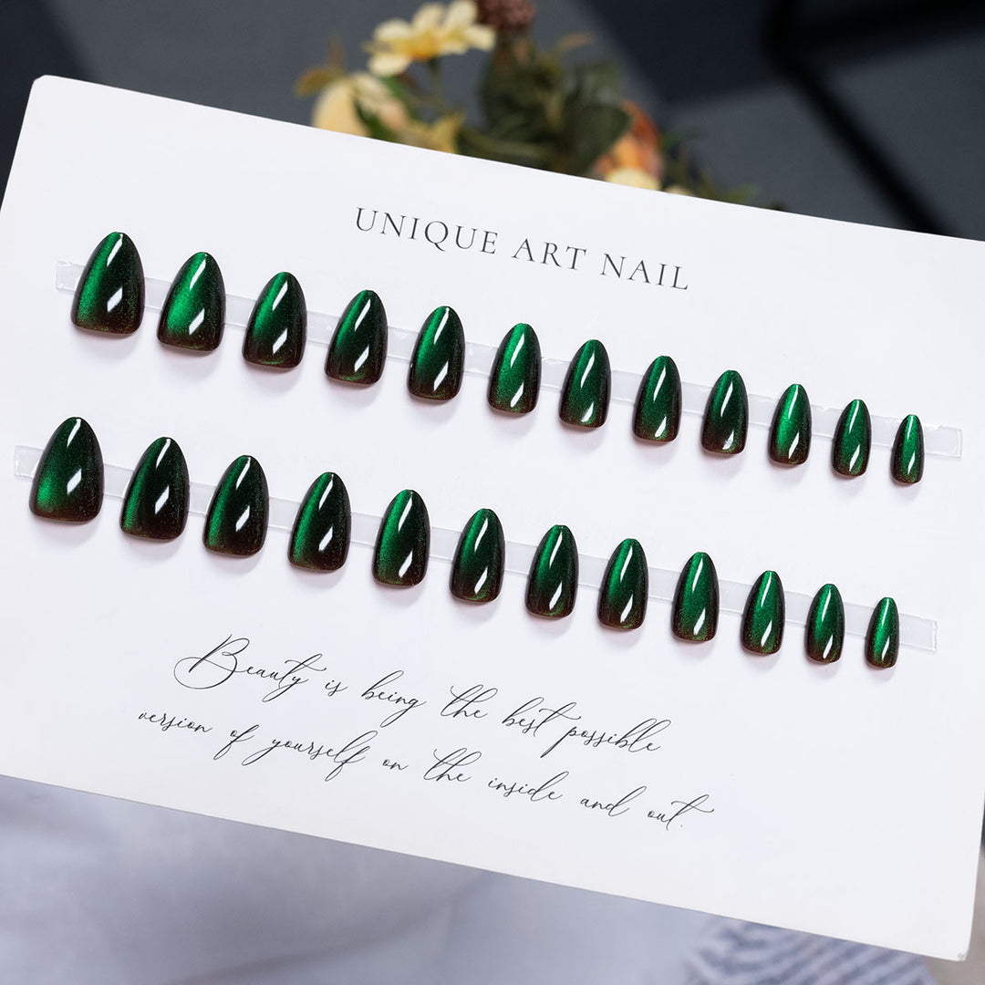 Glossy Press-On Nail Art Set