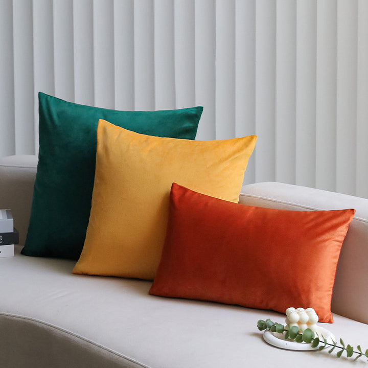 Luxurious velvet cushion cover with soft filling Kalsten