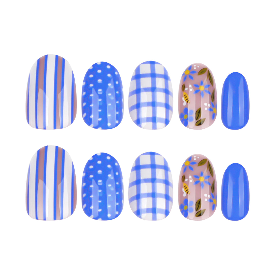 Artful Nail Art with Floral and Geometric Designs Kalsten