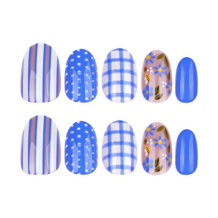 Artful Nail Art with Floral and Geometric Designs Kalsten