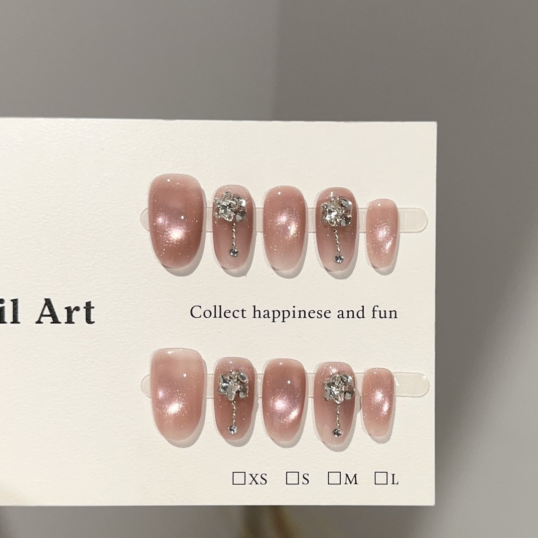 Elegant Glittering Press-On Nail Art Set