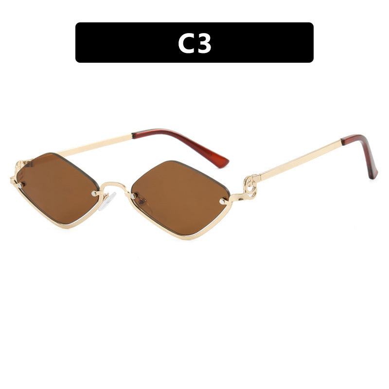 Ladies sunglasses in an elegant, geometric design Kalsten