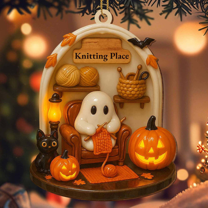 Hanging Halloween decoration pendant made of resin with ghost knitting and LED lighting