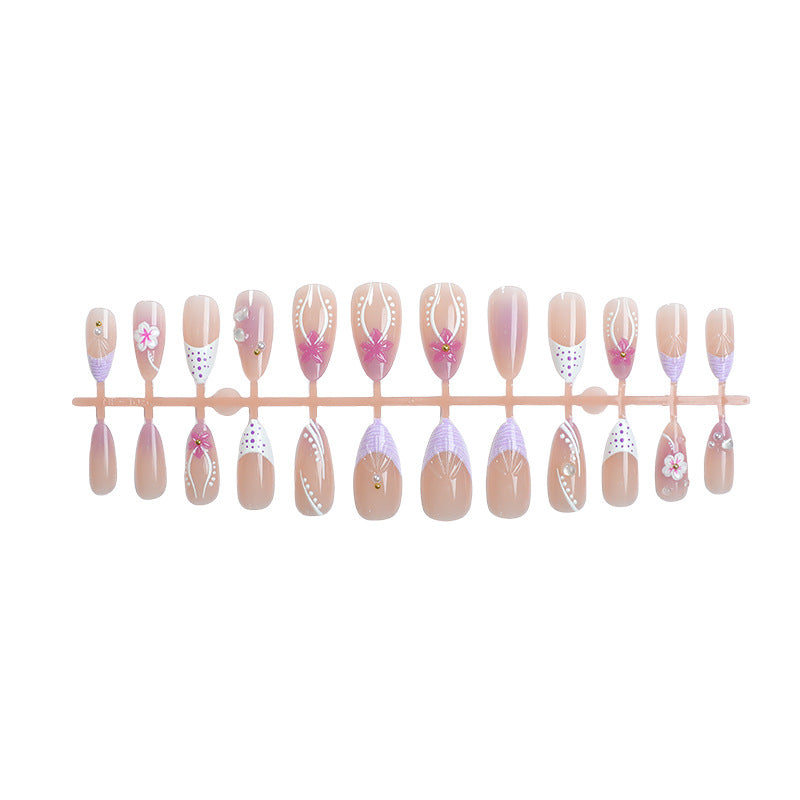 Elegant Floral-Embellished Press-On Nail Set