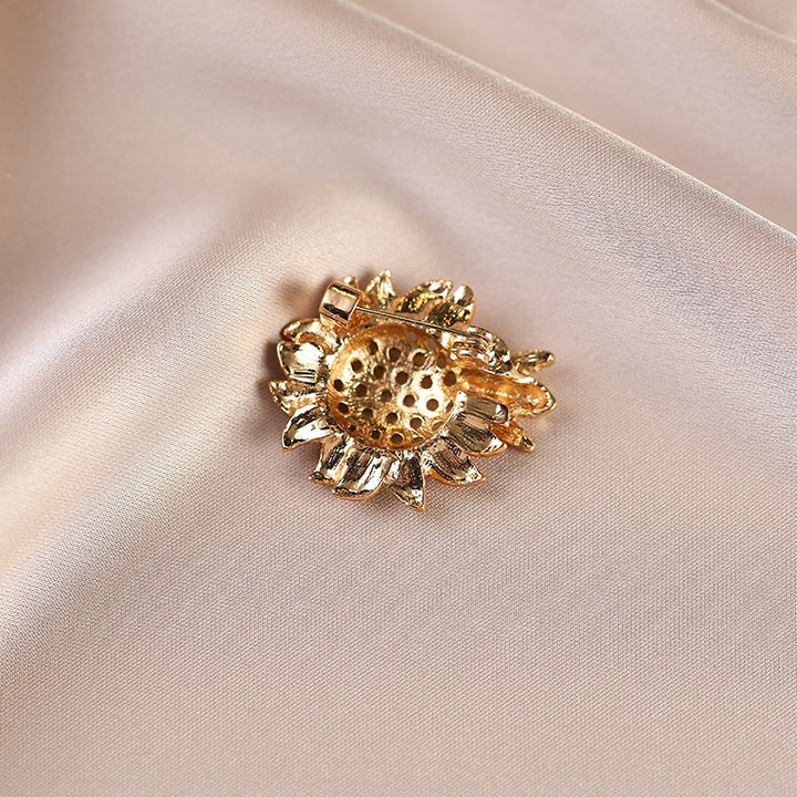 Elegant sunflower brooch with crystals Kalsten