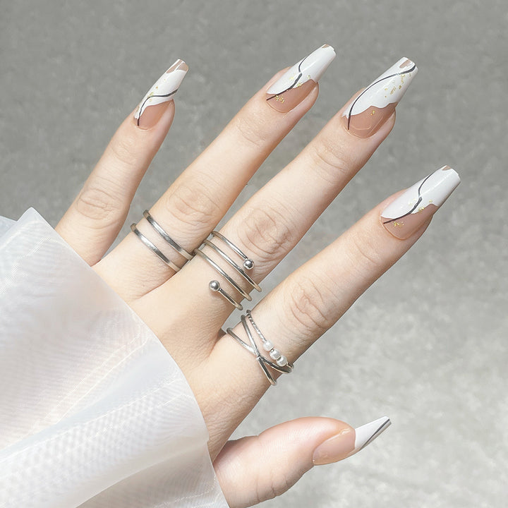 Artistic Press-On Nail Art Kalsten