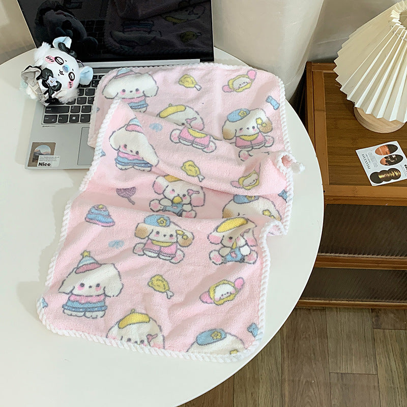 Cuddly blanket with playful animal motif Kalsten