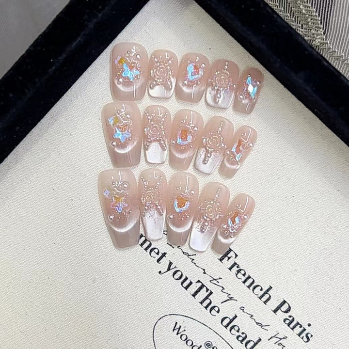 Artistic Press-On Nail Art Set with Glittering Details Kalsten