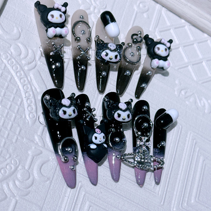 Gothic-Themed 3D Nail Art Tips