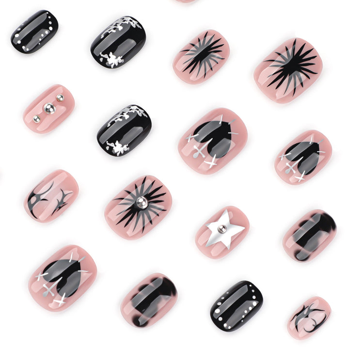Artful nail design with elegant black and white design Kalsten