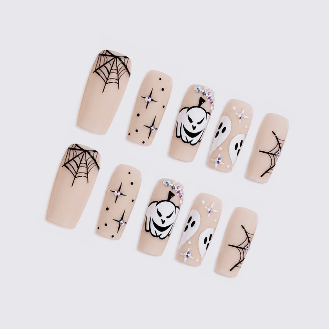Nail art set with creepy Halloween design Kalsten