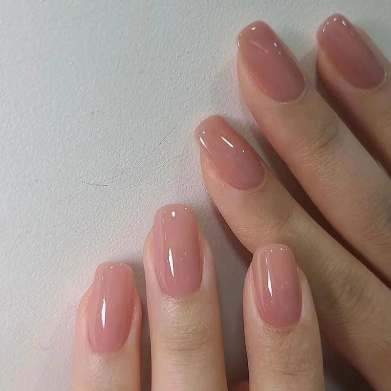 Festive Seasonal Nail Art Enhancements