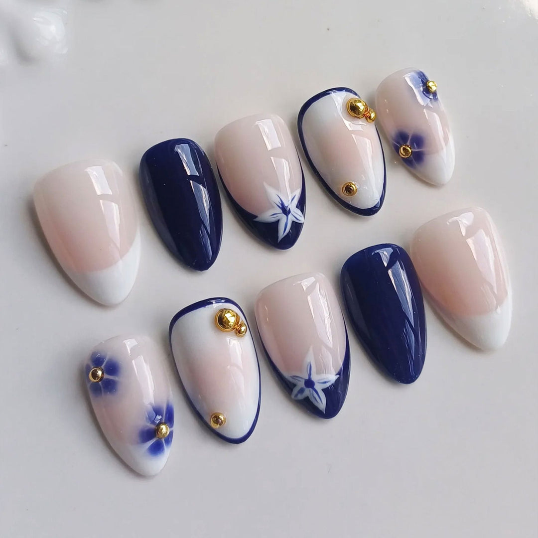 Floral Accent Press-On Nail Set Kalsten