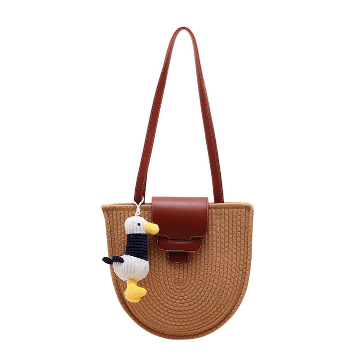 Creative Yarn-Inspired Handbag