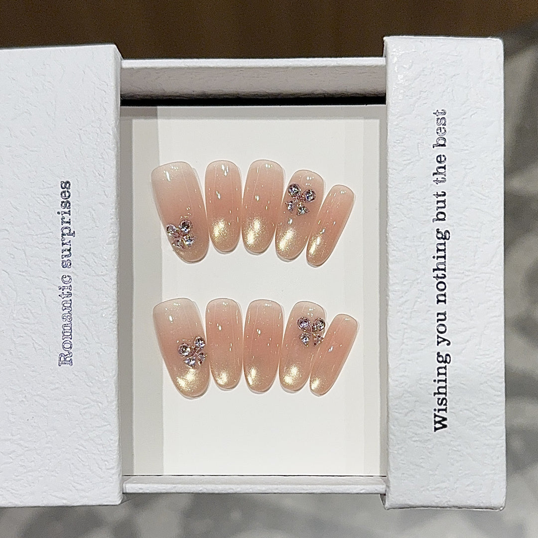 Elegant artificial nails with glitter and floral design Kalsten