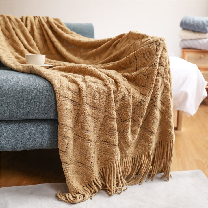 Cozy Decorative Woven Throw Blanket Kalsten