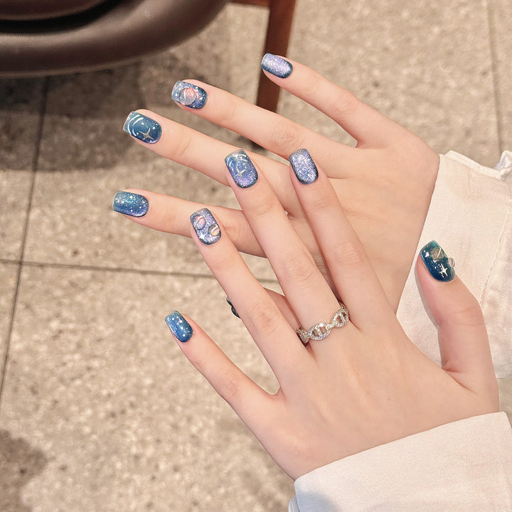 Cosmic Galaxy-Themed Press-On Nail Art Set