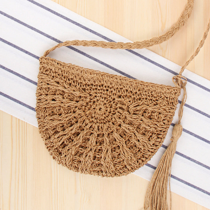 Macrame Crossbody Bag in Crescent Moon Design Kalsten