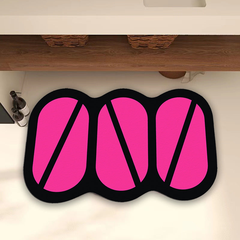 Elegant Heart-Shaped Bath Mat
