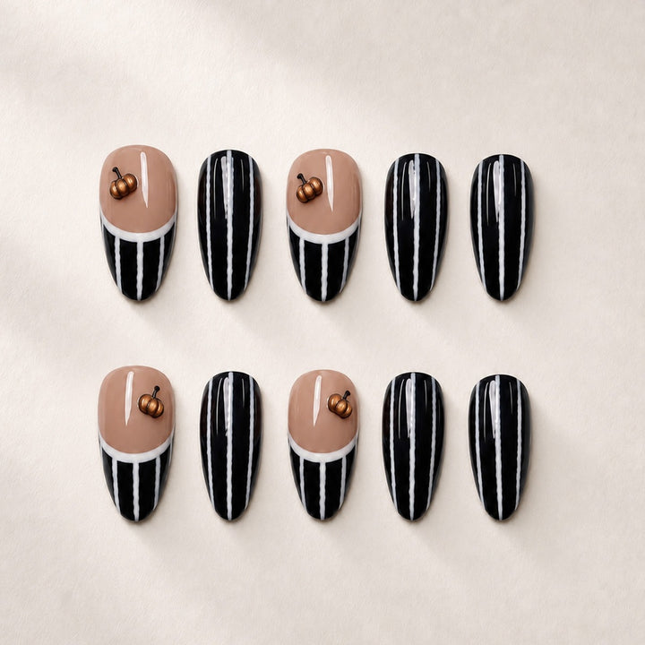 Nail art set with elegant zebra designs and creative accents Kalsten
