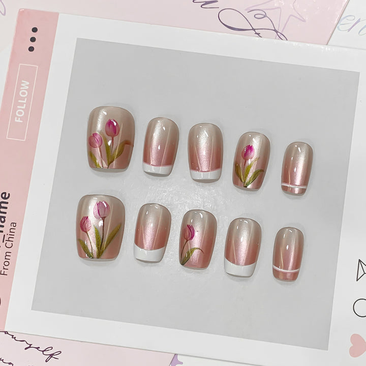 Artful artificial nails with floral accents Kalsten