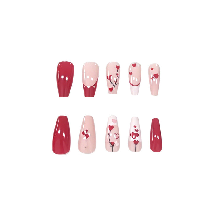 Heart-Themed Nail Art Kalsten
