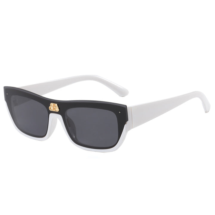 Women's fashionable oversized sunglasses with striking design Kalsten