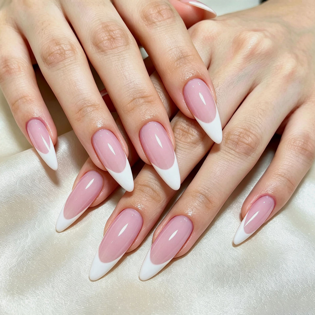Almond-Shaped Nail Art Enhancements Kalsten