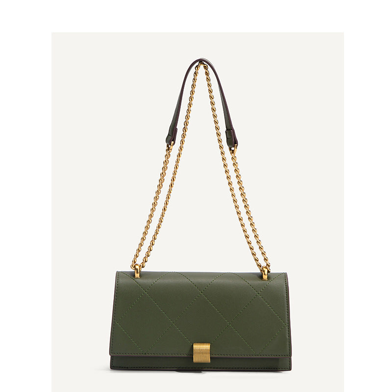 Elegant Chain-Detail Crossbody Clutch Bag