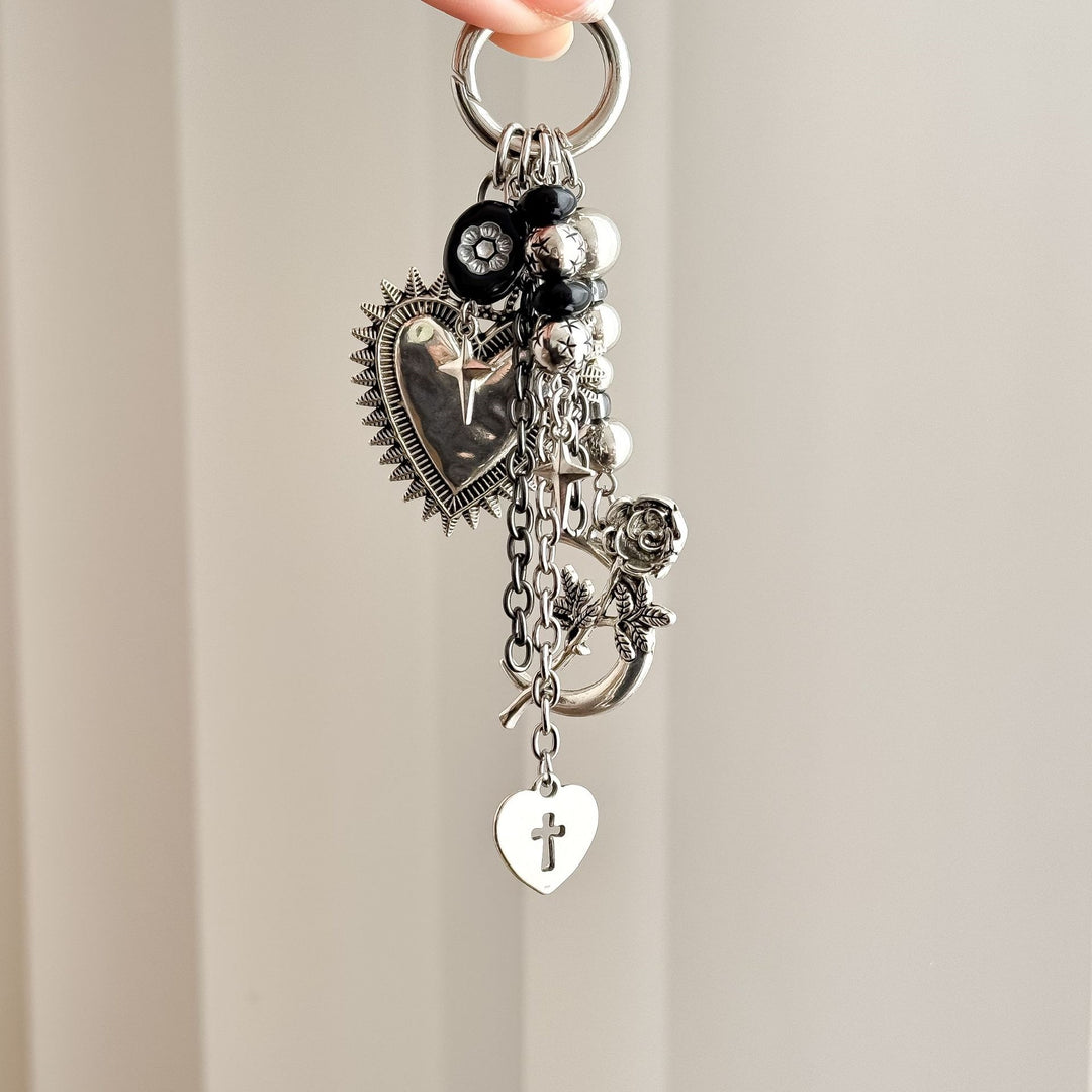 Keychain with heart and floral motif Kalsten