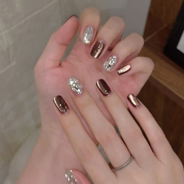 Glamorous Glittery Press-On Nail Set Kalsten