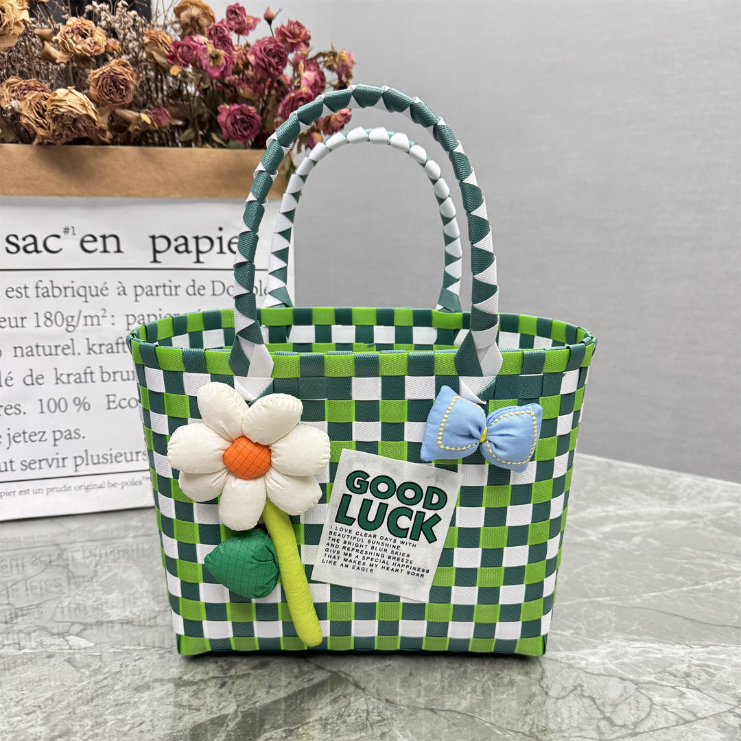 Charming and playful handbag Kalsten