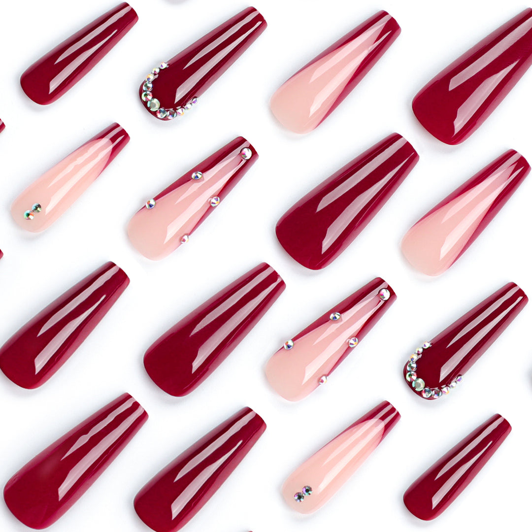 Glamorous artificial nails with elegant accents Kalsten