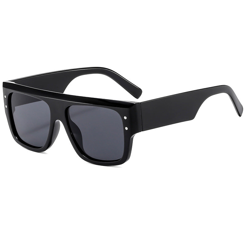 Women Oversized Sunglasses in Stylish Tortoiseshell Design Kalsten