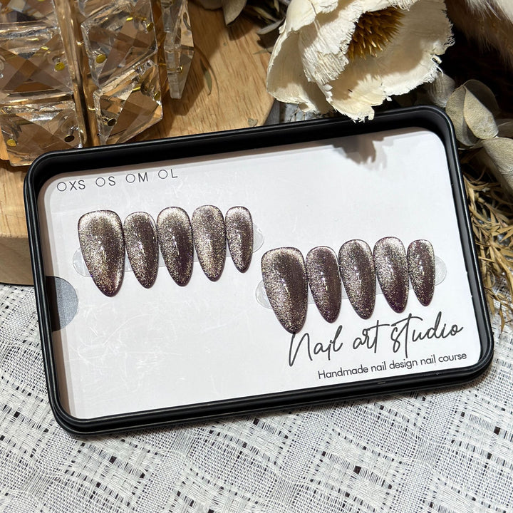 Glamorous Stiletto Press-On Nail Set with Glitter Finish Kalsten