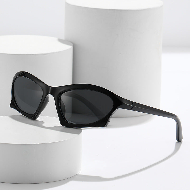 Modern Stylish Angular Sunglasses Kalsten