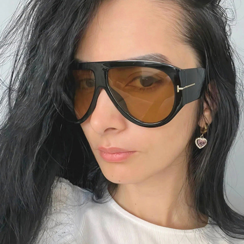Women's fashionable oversized sunglasses in retro style Kalsten