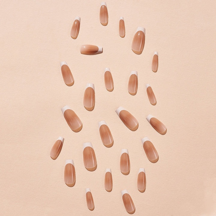 Artificial nail set with classic French tips Kalsten